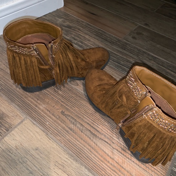 Steve Madden Booties - Picture 3 of 4